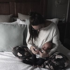 Meet your Posher, Caroline